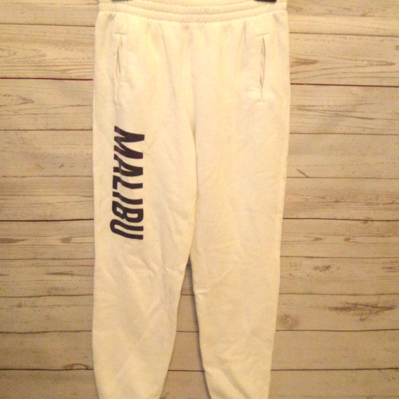 Brandy Melville Pants - Brandy Melville Malibu Sweatpants Small